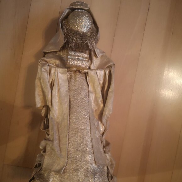 VTG 7 Pc. Set of Folk Art Paper & Materials Painted Nativity Set - Picture 8 of 16